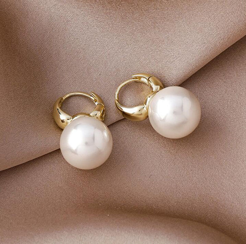 Just lil things White Pin  Earrings  jlt11425
